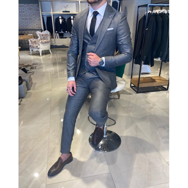 Italyan Kesim Slim Fit TakımElbise